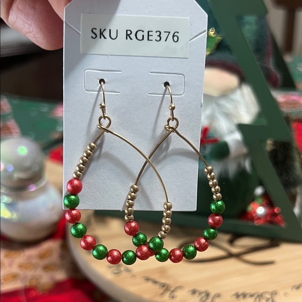Festive Red Green Holiday Beaded Hoop Earrings NEW!